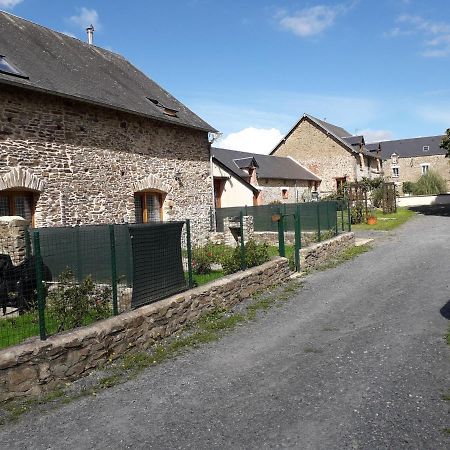 La ferme de la Baconnerie Villa Sainte-Marguerite-d'Elle Exterior foto