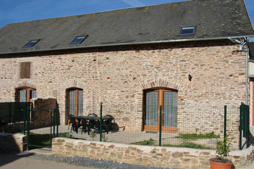 La ferme de la Baconnerie Villa Sainte-Marguerite-d'Elle Exterior foto